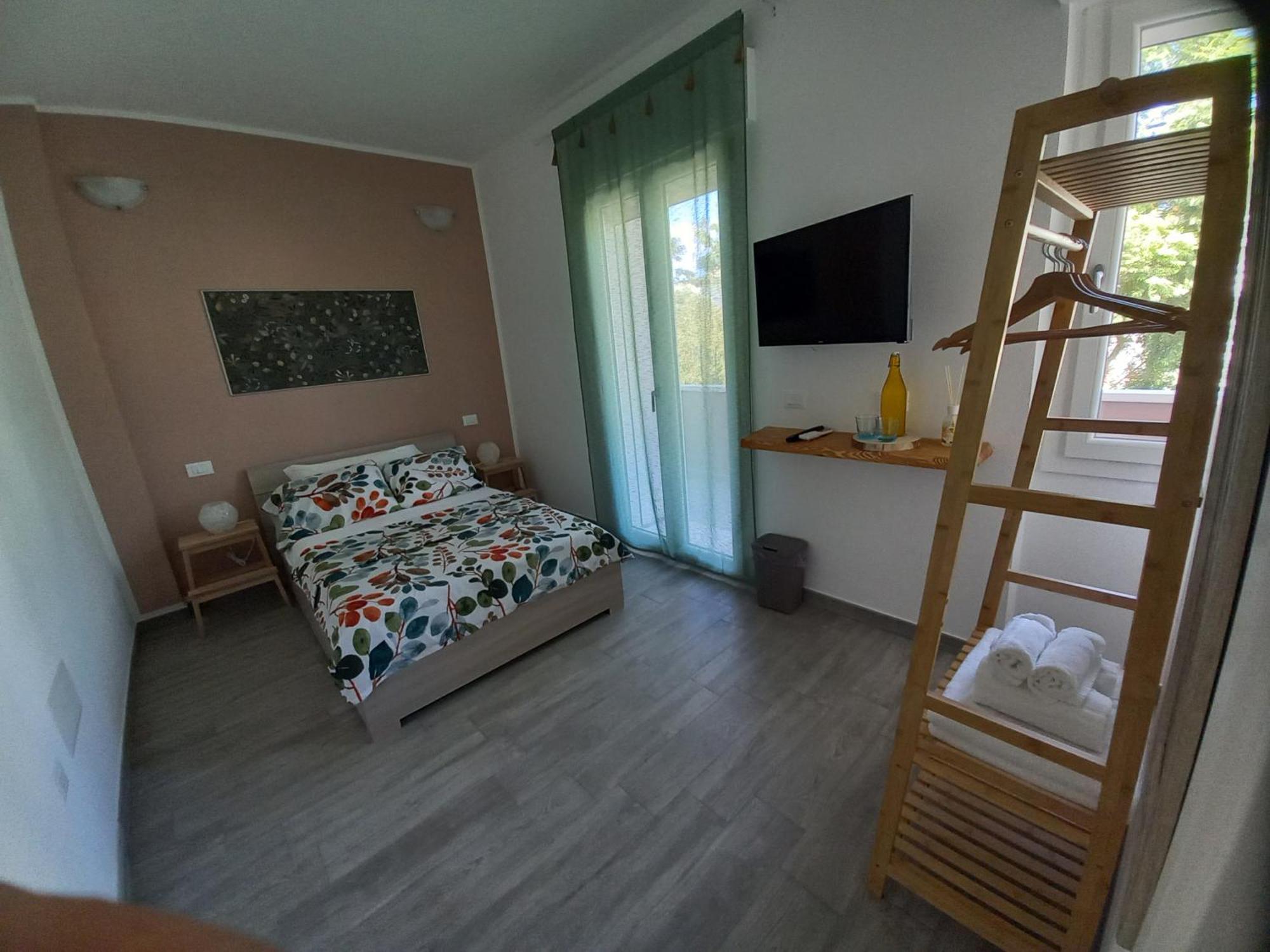 Stasonis Hotel Quartu SantʼElena Buitenkant foto